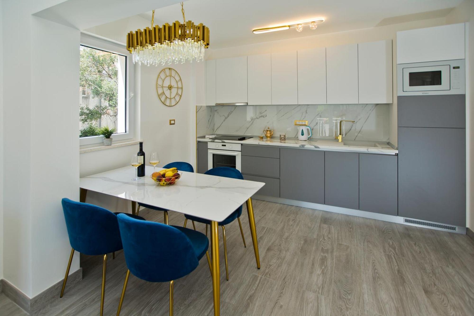 Luxury Apartment Veronika フヴァル エクステリア 写真