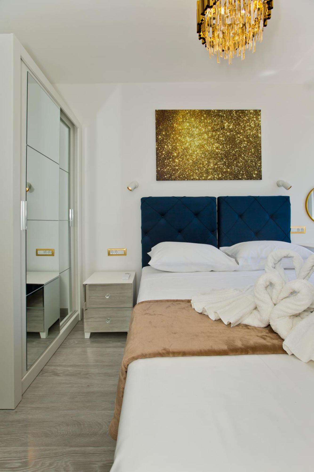 Luxury Apartment Veronika フヴァル エクステリア 写真